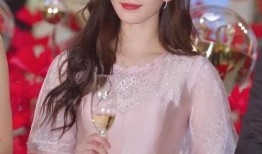 娱乐圈一线吃瓜女星是谁,揭秘幕后风云