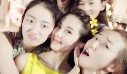 娱乐吃瓜酱戏精母女