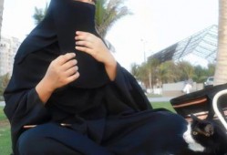 娱乐吃瓜君笑场